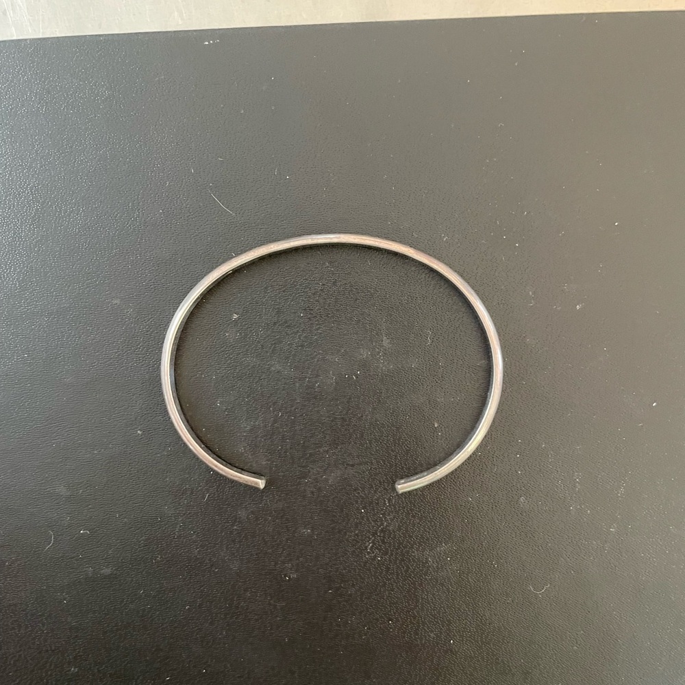 TRADED-Native Sterling Silver Engraved Cuff Bracelet - Picture 5 of 6
